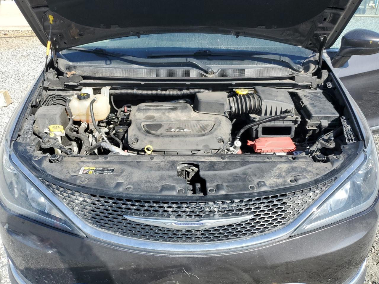 2017 Chrysler Pacifica Touring L VIN: 2C4RC1BG3HR691959 Lot: 92292985