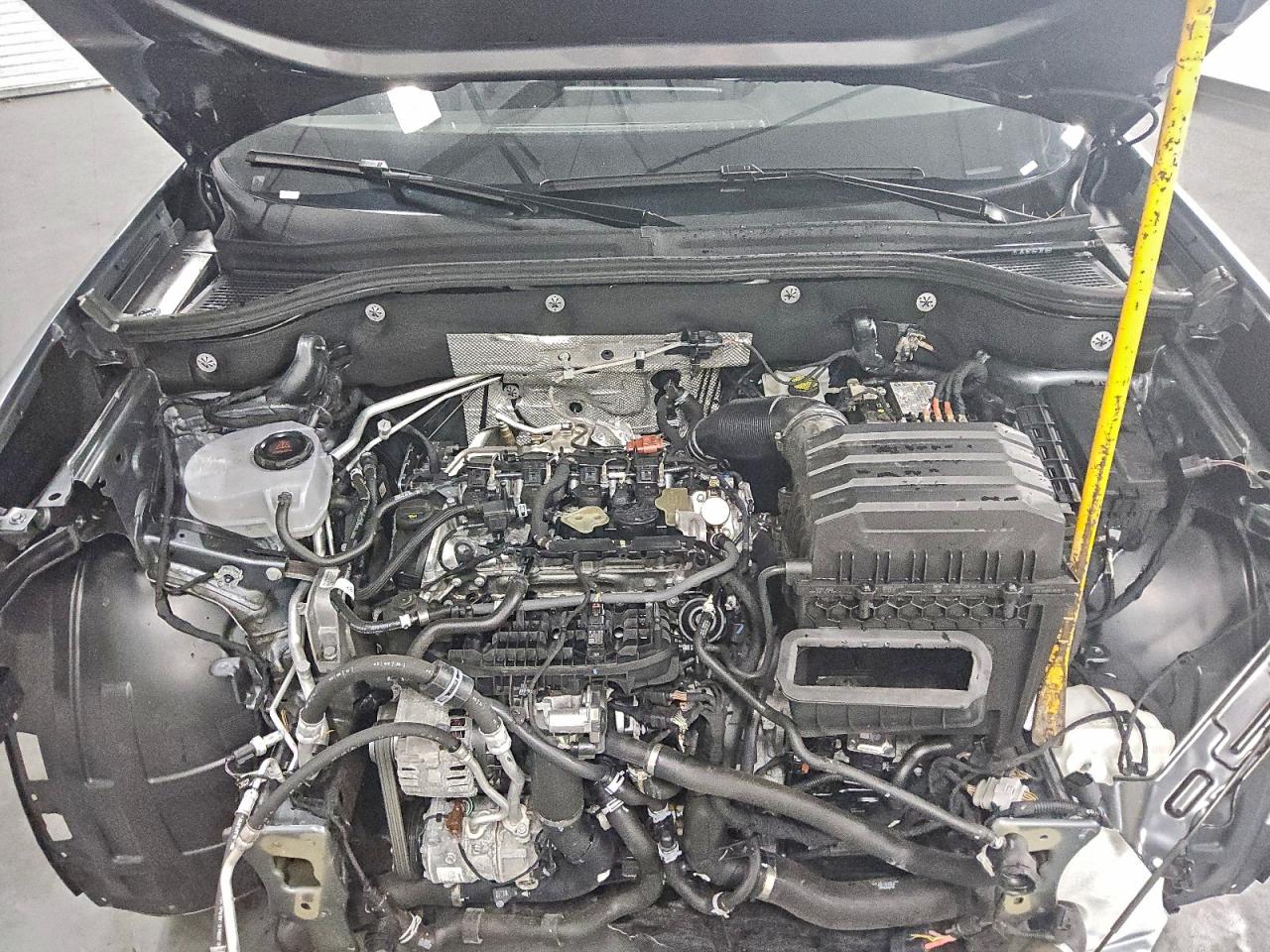 Фото: 1V2HE2CA4SC204398