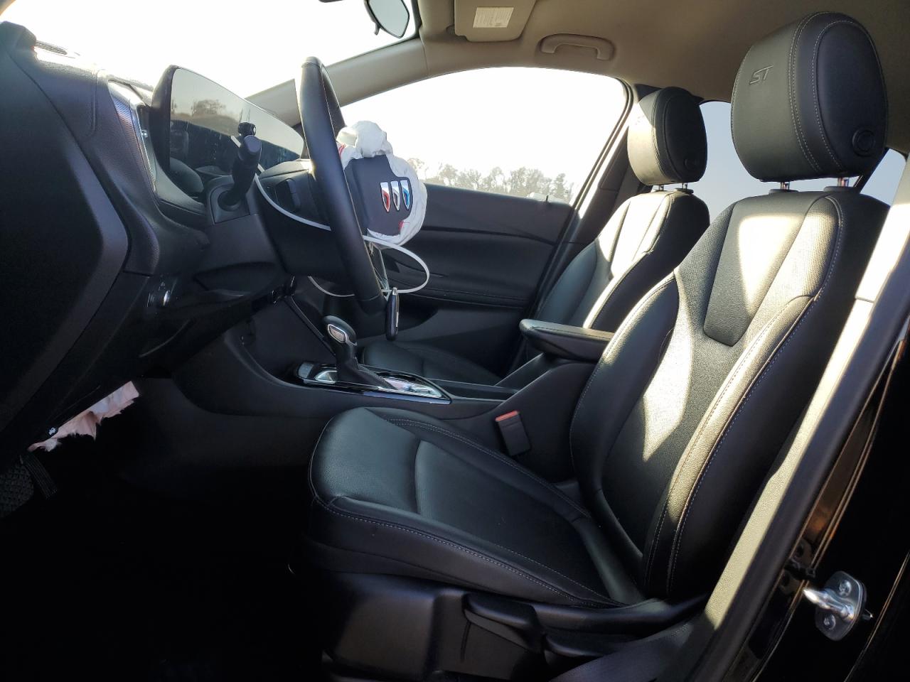 2024 Buick Encore Gx Sport Touring VIN: KL4AMESL7RB216372 Lot: 92650395