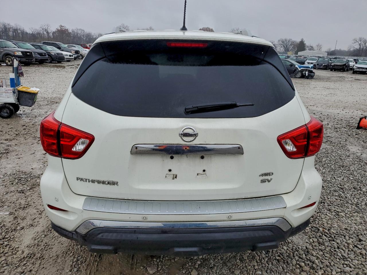 2018 Nissan Pathfinder S VIN: 5N1DR2MM7JC636264 Lot: 94515475