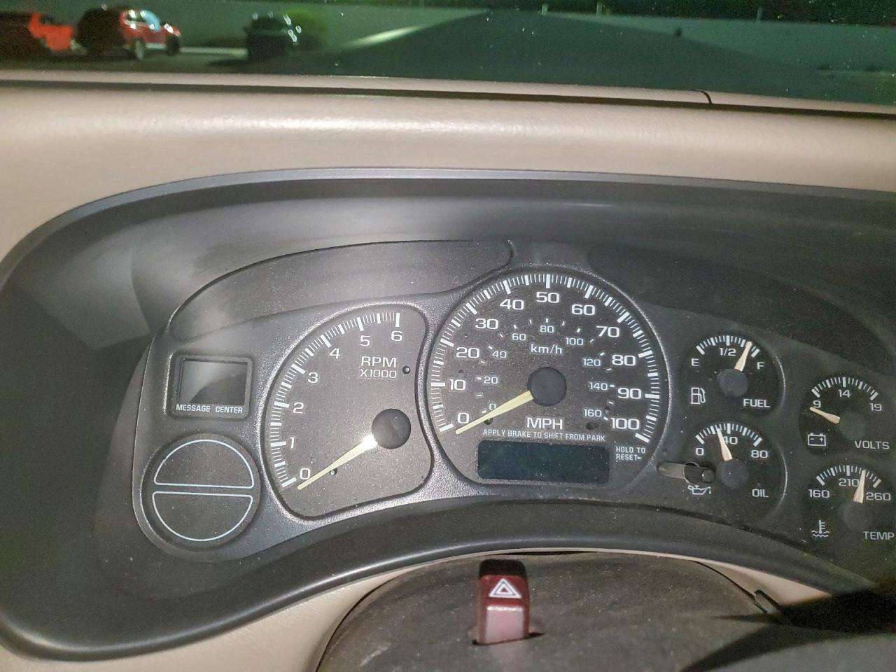 2001 Chevrolet Tahoe K150 VIN: 193639 Lot: 94815045