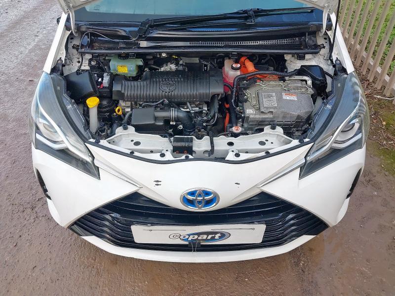 2017 TOYOTA YARIS 1.5 HYBRID ICON TECH 5DR CVT
