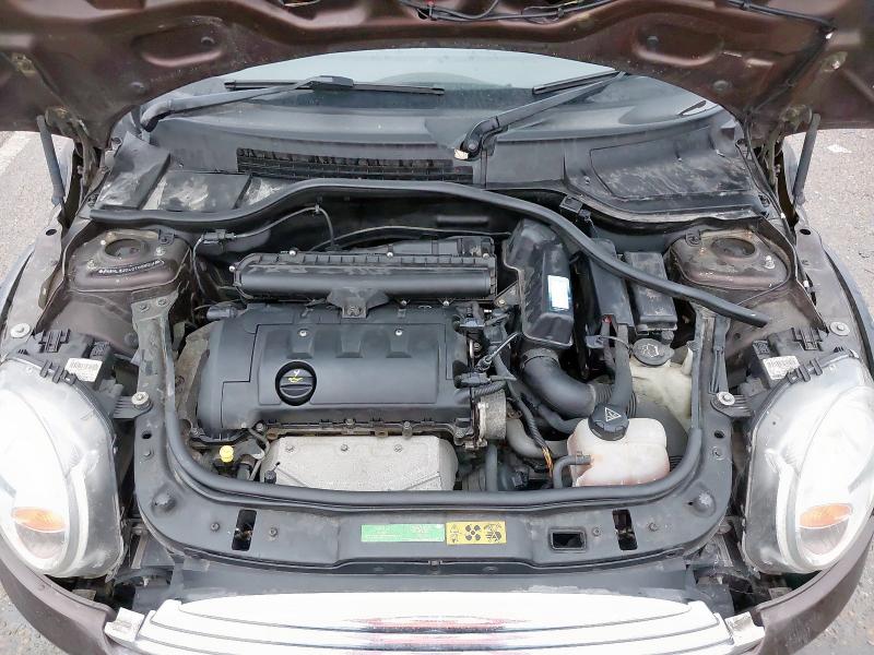 2009 MINI CLUBMAN 1.6 COOPER 5DR AUTO