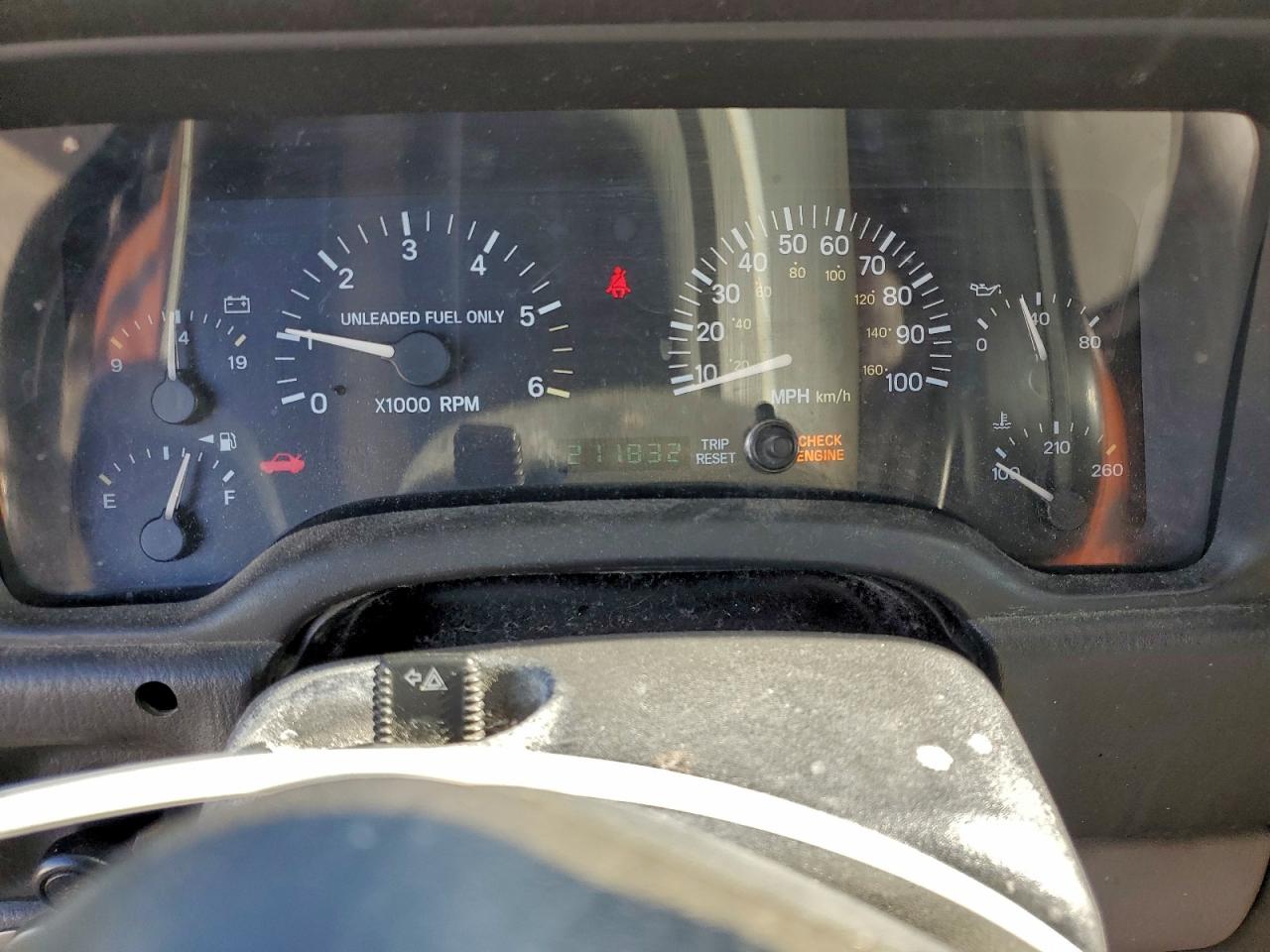 1998 Jeep Cherokee Sport VIN: 1J4FJ68S8WL207267 Lot: 94191445