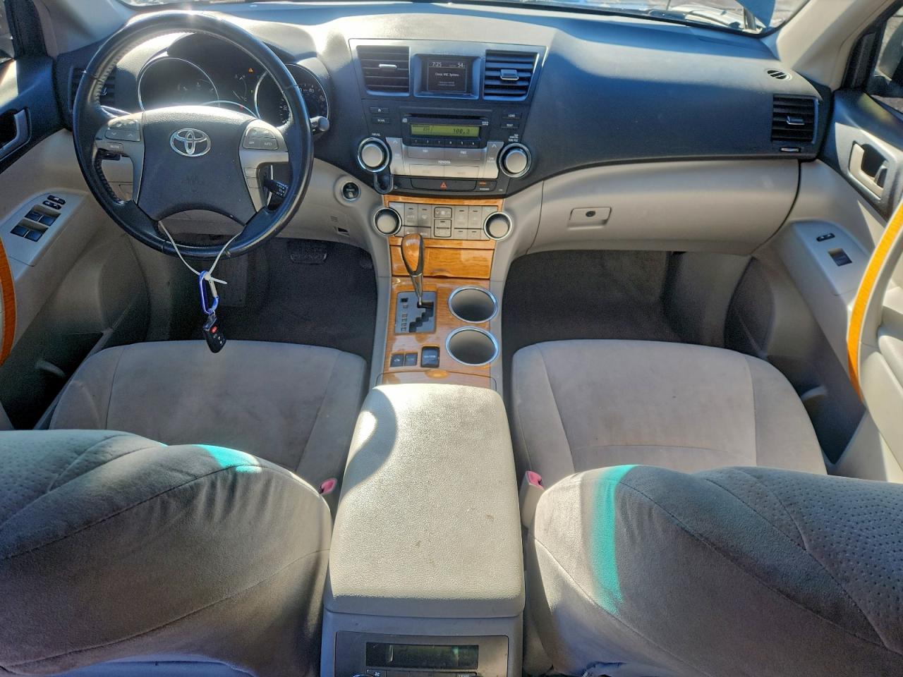 2008 Toyota Highlander Hybrid VIN: JTEEW41AX82018729 Lot: 93755975