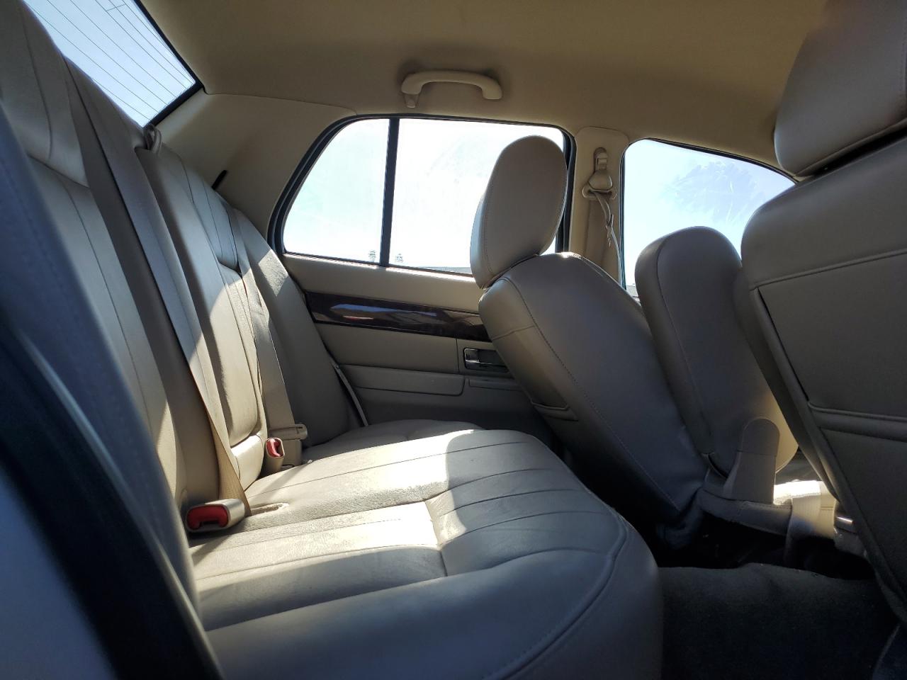 2011 Mercury Grand Marquis Ls VIN: 2MEBM7FV8BX603290 Lot: 91272995