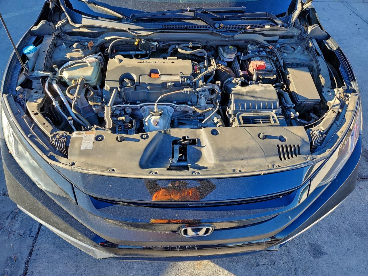 2019 Honda Civic Lx VIN: 2HGFC2F61KH591786 Lot: 94135395