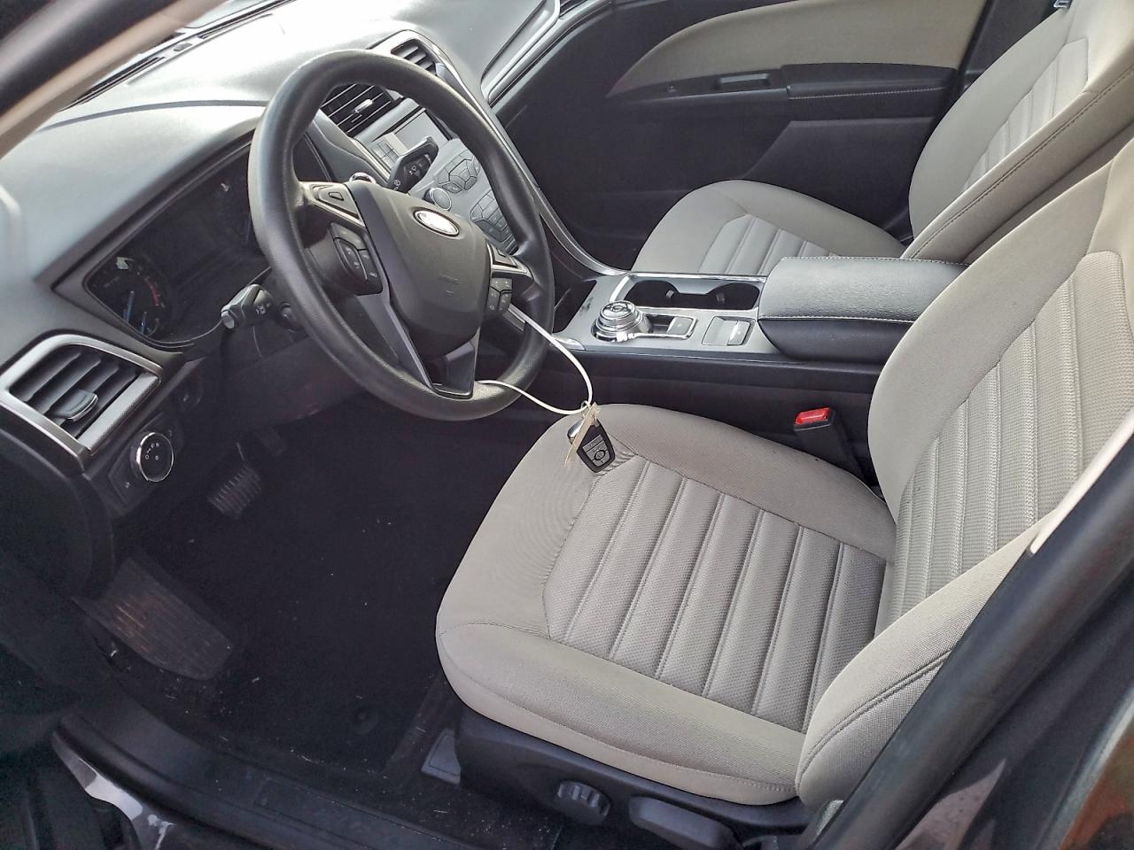 2019 Ford Fusion S VIN: 3FA6P0G76KR212984 Lot: 94502995