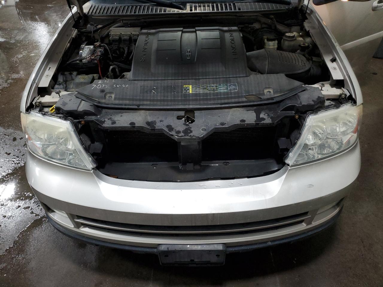 2006 Lincoln Navigator VIN: 5LMFU28526LJ01745 Lot: 90888605