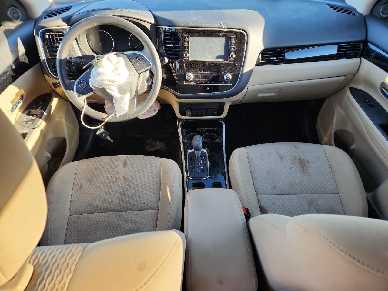 2020 Mitsubishi Outlander Es VIN: JA4AD2A30LZ013399 Lot: 92720975