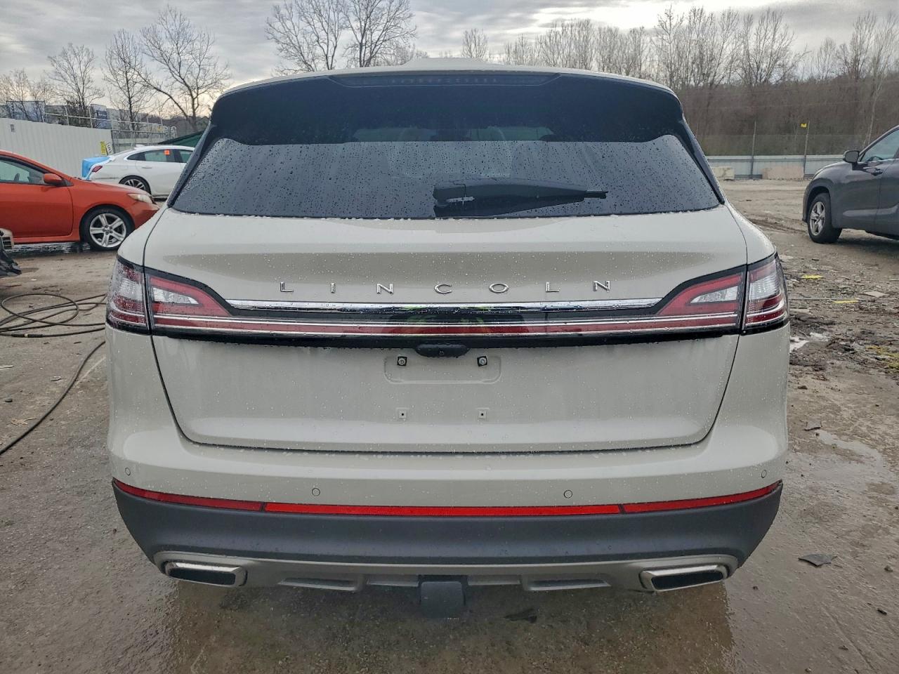 2022 Lincoln Nautilus Reserve VIN: 2LMPJ8KP2NBL27574 Lot: 94062395