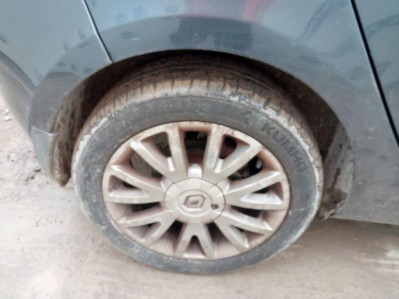 2006 RENAULT CLIO 1.6 VVT DYNAMIQUE 5DR AUTO