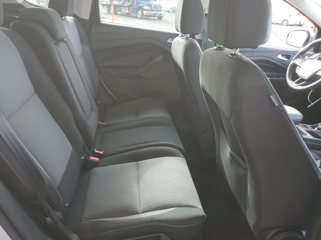 2017 Ford Escape Se VIN: 1FMCU9GD4HUC25987 Lot: 93070495