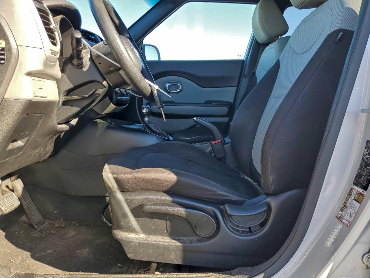 2016 Kia Soul VIN: KNDJN2A29G7859252 Lot: 94088635