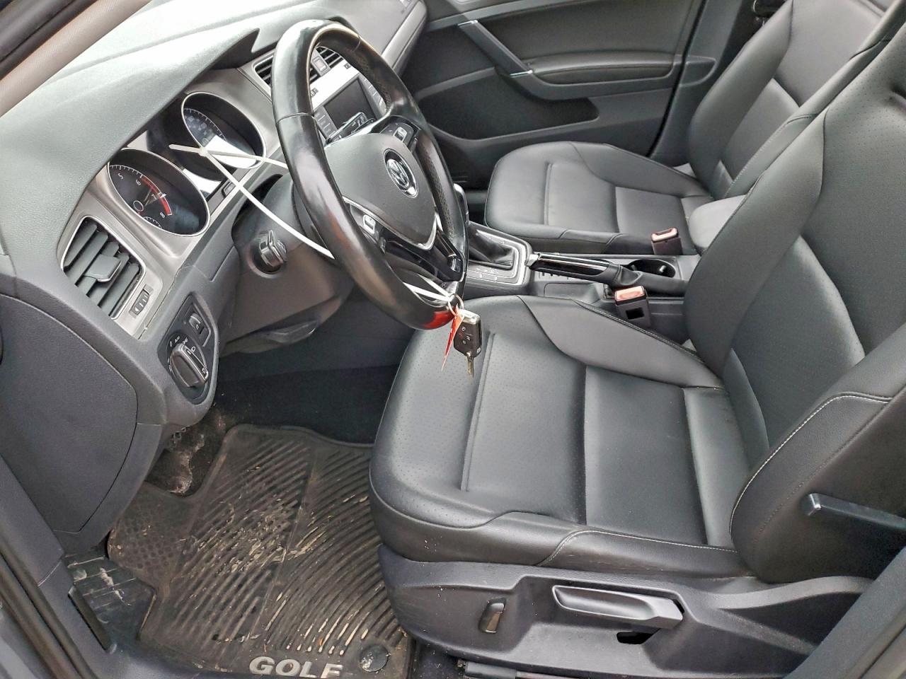 2017 Volkswagen Golf Sportwagen S VIN: 3VWC17AU9HM502693 Lot: 93390545