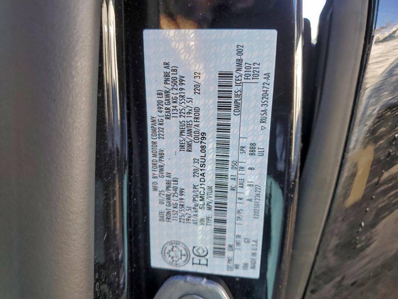 2025 Lincoln Corsair Premiere VIN: 5LMCJ1DA1SUL08799 Lot: 93513035