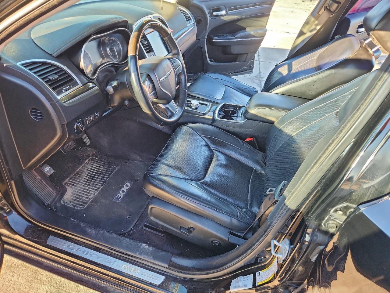 2016 Chrysler 300C VIN: 2C3CCAEG0GH252440 Lot: 94095455