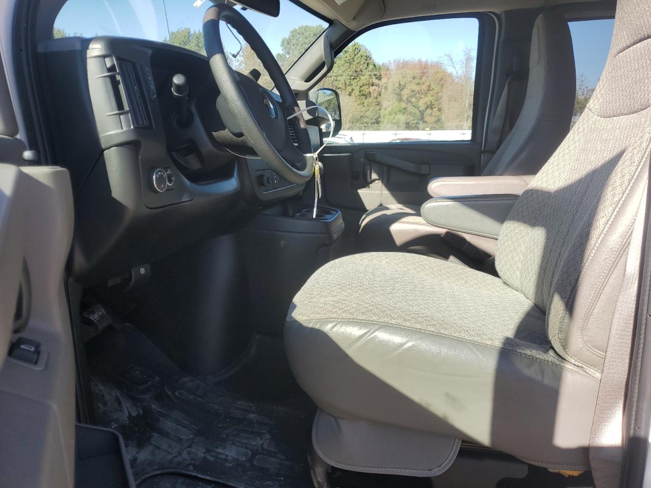 2020 Chevrolet Express G3500 Lt VIN: 1GAZGPFG5L1153979 Lot: 92398545