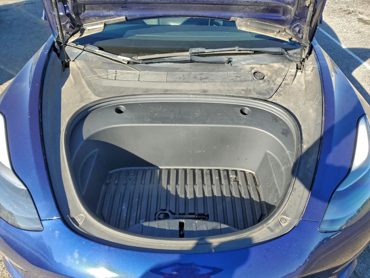 2022 Tesla Model 3 VIN: 5YJ3E1EB6NF335593 Lot: 93461125