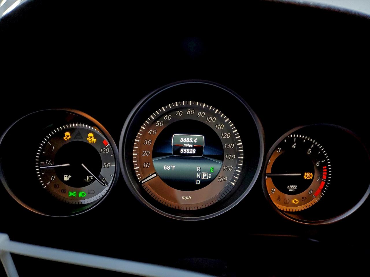 2016 Mercedes-Benz E 350 4Matic VIN: WDDHF8JB9GB268307 Lot: 94307165