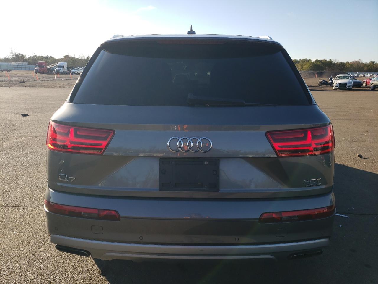 2017 Audi Q7 Premium Plus VIN: WA1LAAF75HD058513 Lot: 93741045