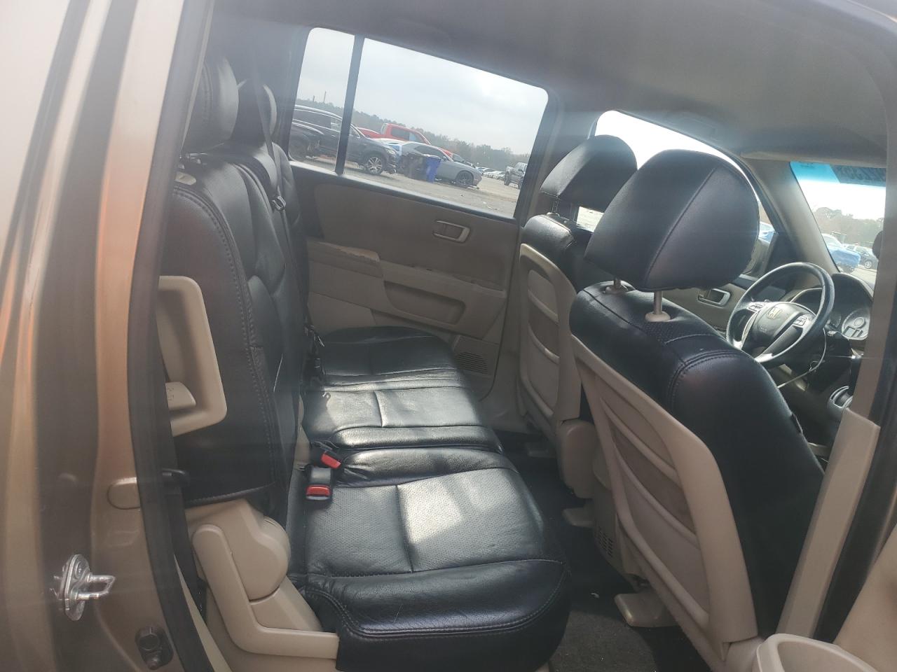 2011 Honda Pilot Ex VIN: 5FNYF3H4XBB030461 Lot: 92392235