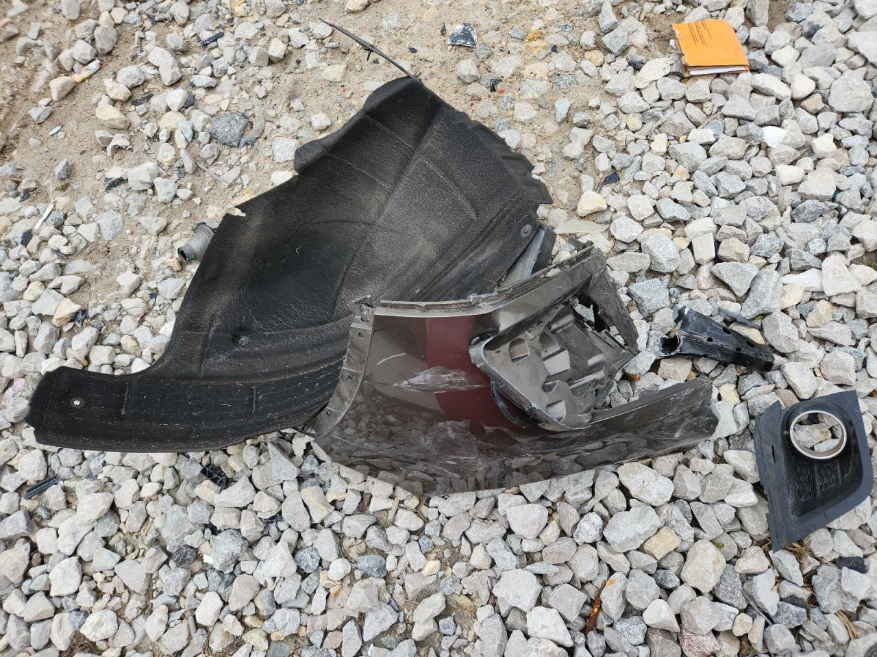 2017 Buick Envision Essence VIN: LRBFXBSA2HD072201 Lot: 91081385