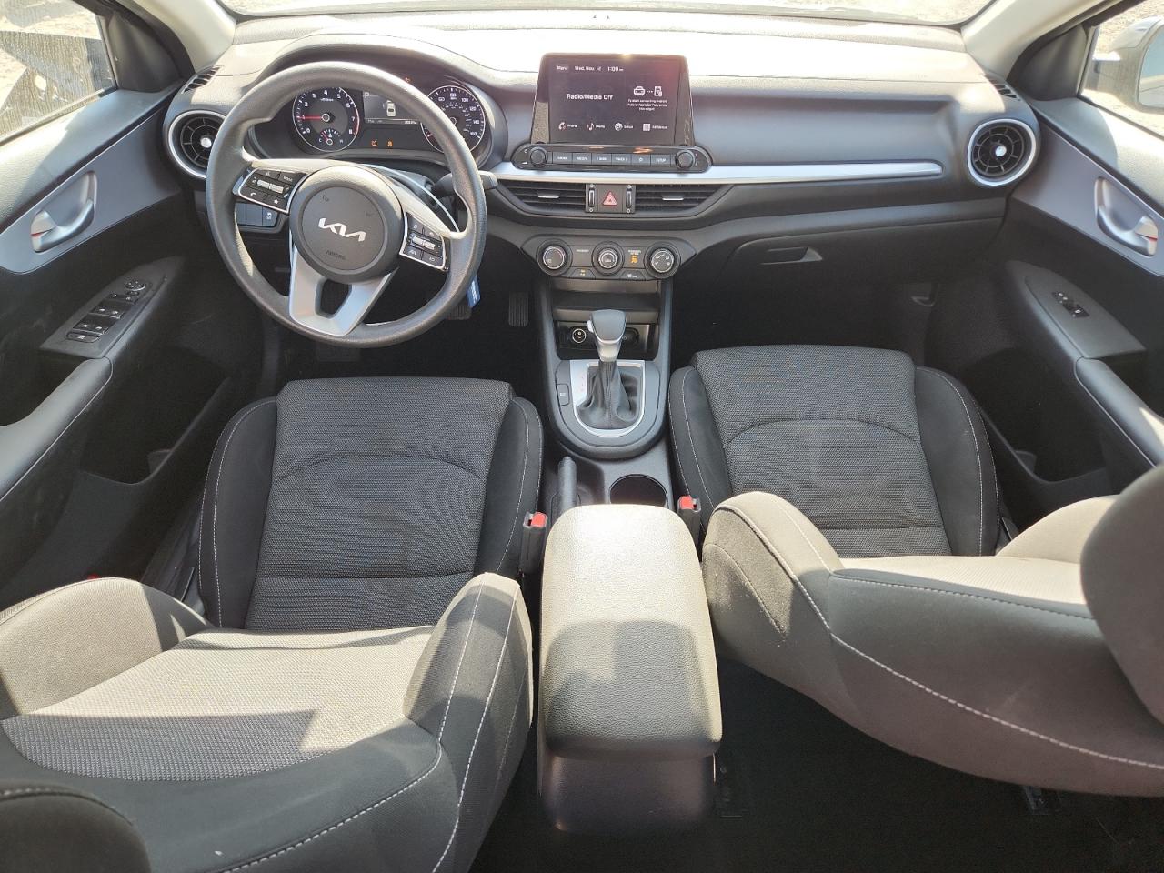 2024 Kia Forte Lx VIN: 3KPF24AD8RE744141 Lot: 92090185