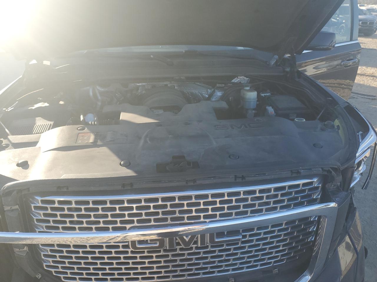 2015 GMC Yukon Denali VIN: 1GKS2CKJ0FR133411 Lot: 92111055