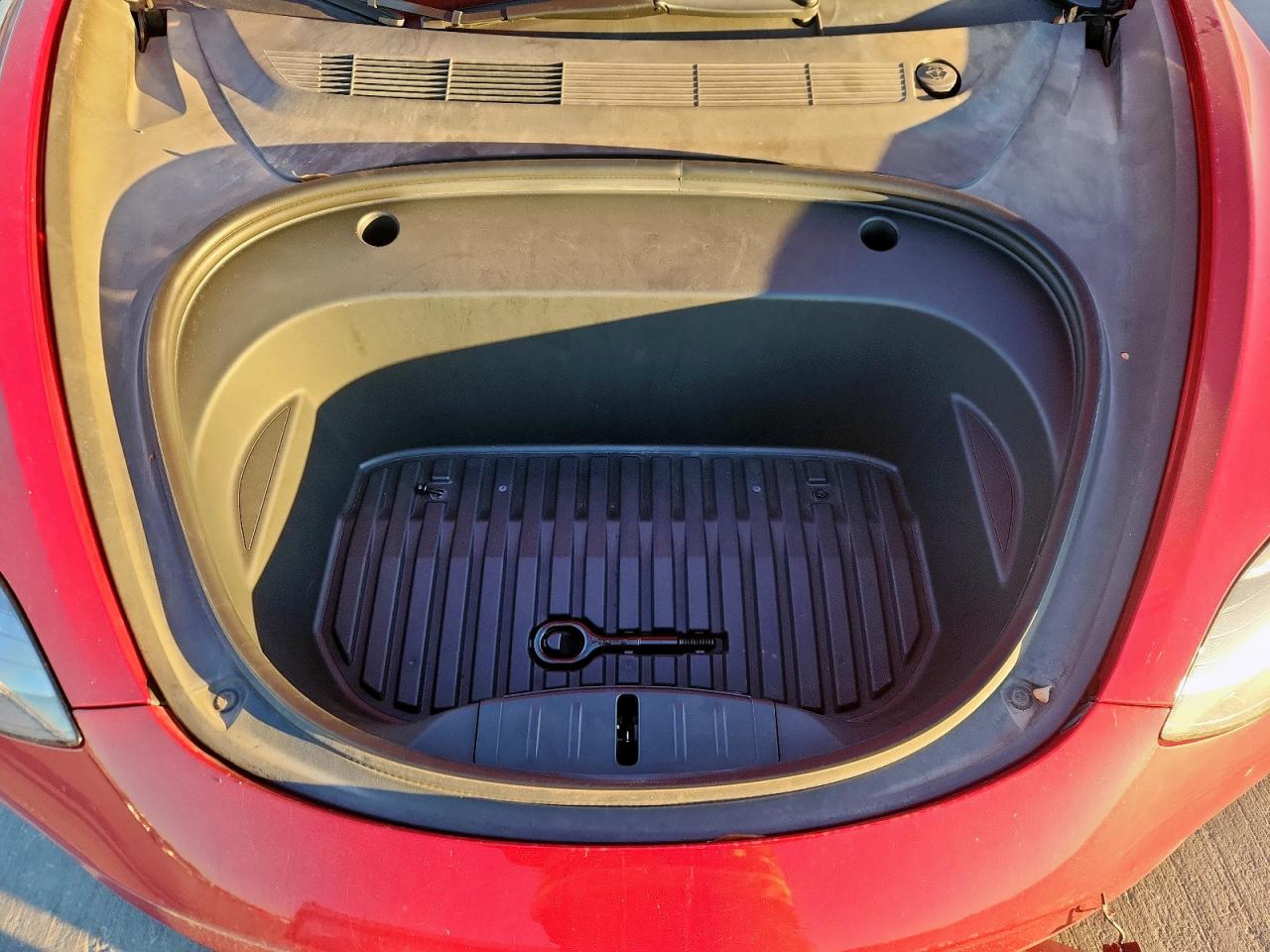 2022 Tesla Model 3 VIN: 5YJ3E1EBXNF323799 Lot: 92209465