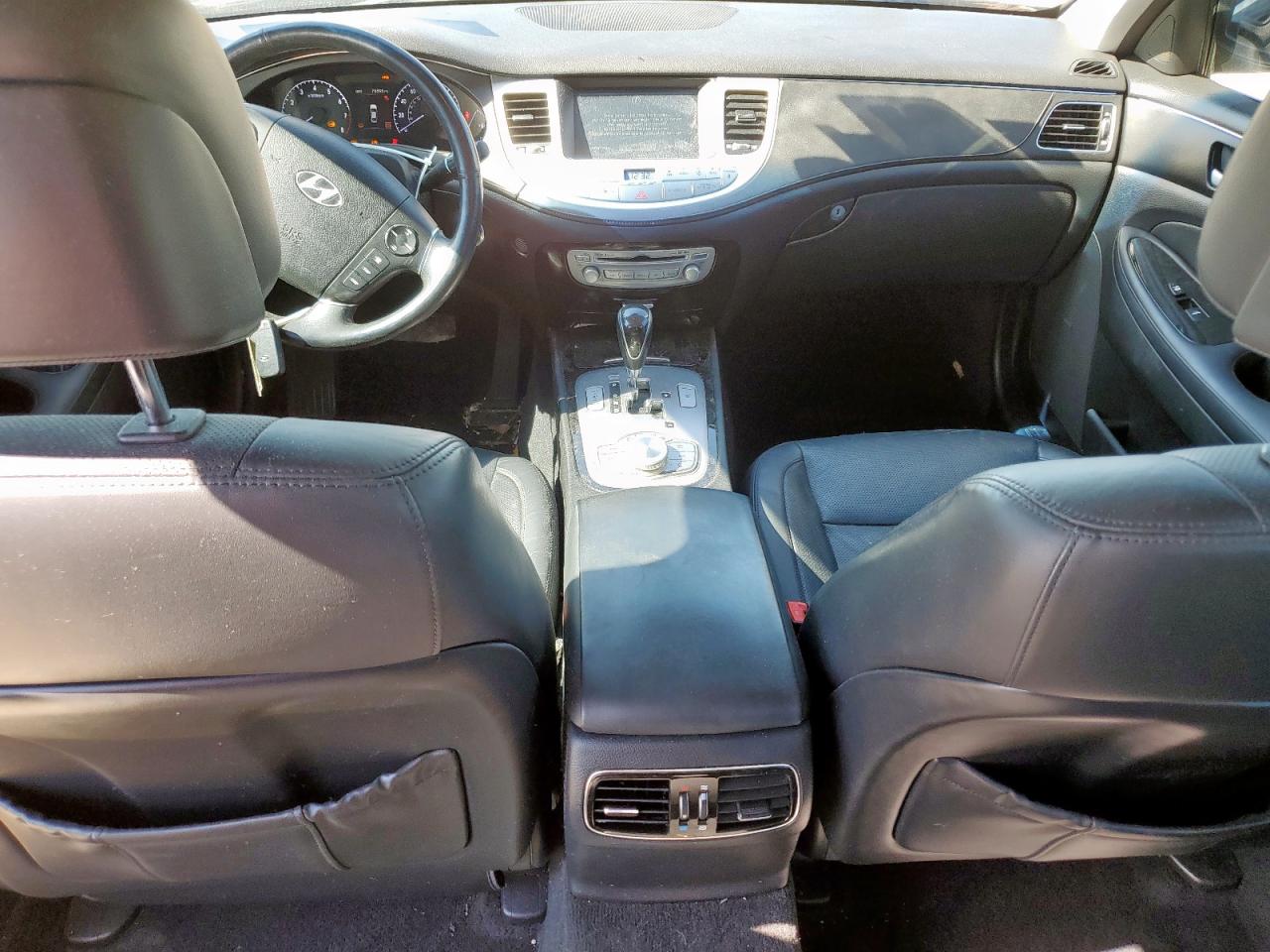 2014 Hyundai Genesis 5.0L VIN: KMHGC4DH1EU265647 Lot: 90600915