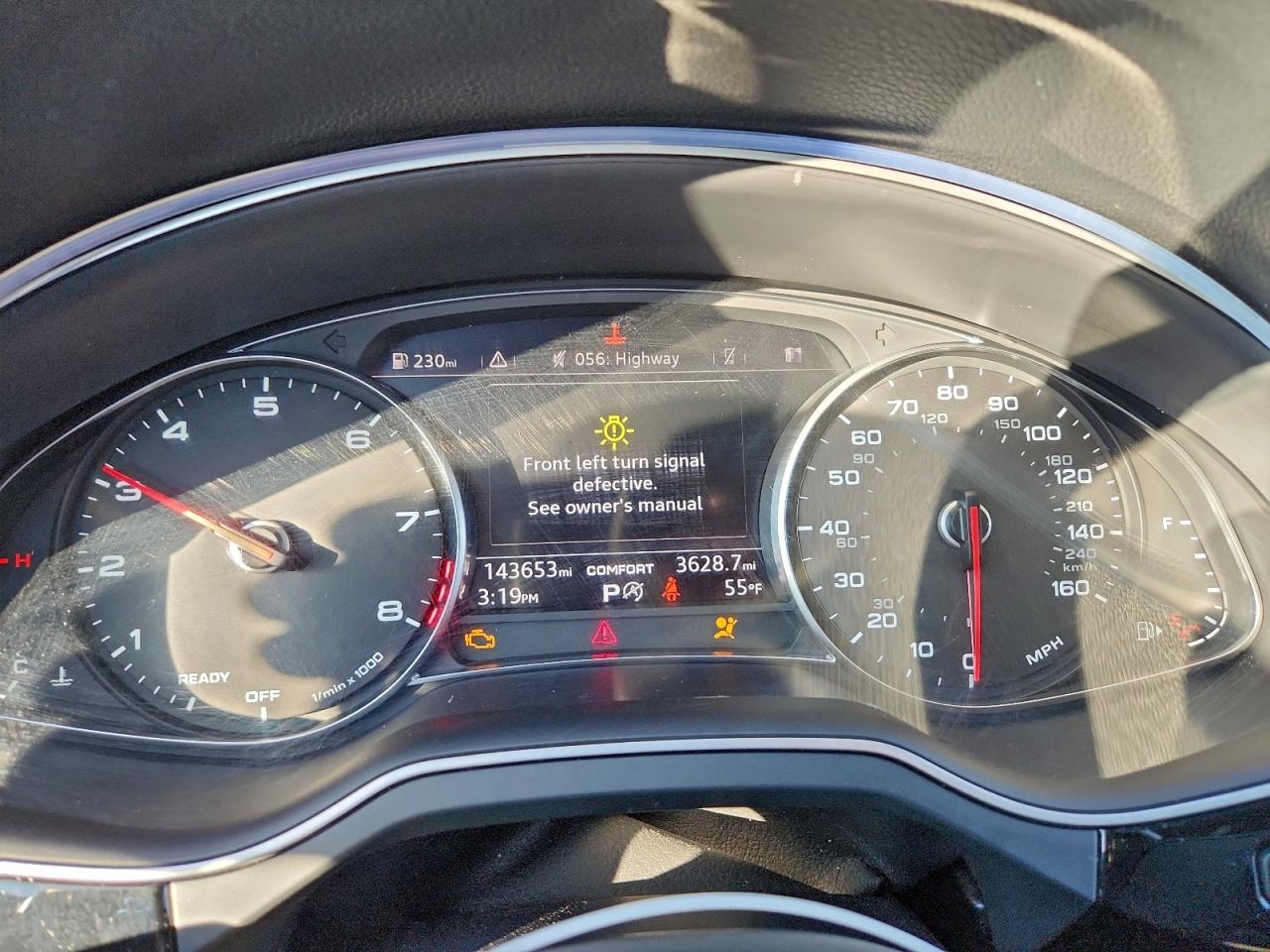 2017 Audi Q7 Premium Plus VIN: WA1LAAF7XHD001661 Lot: 93980335