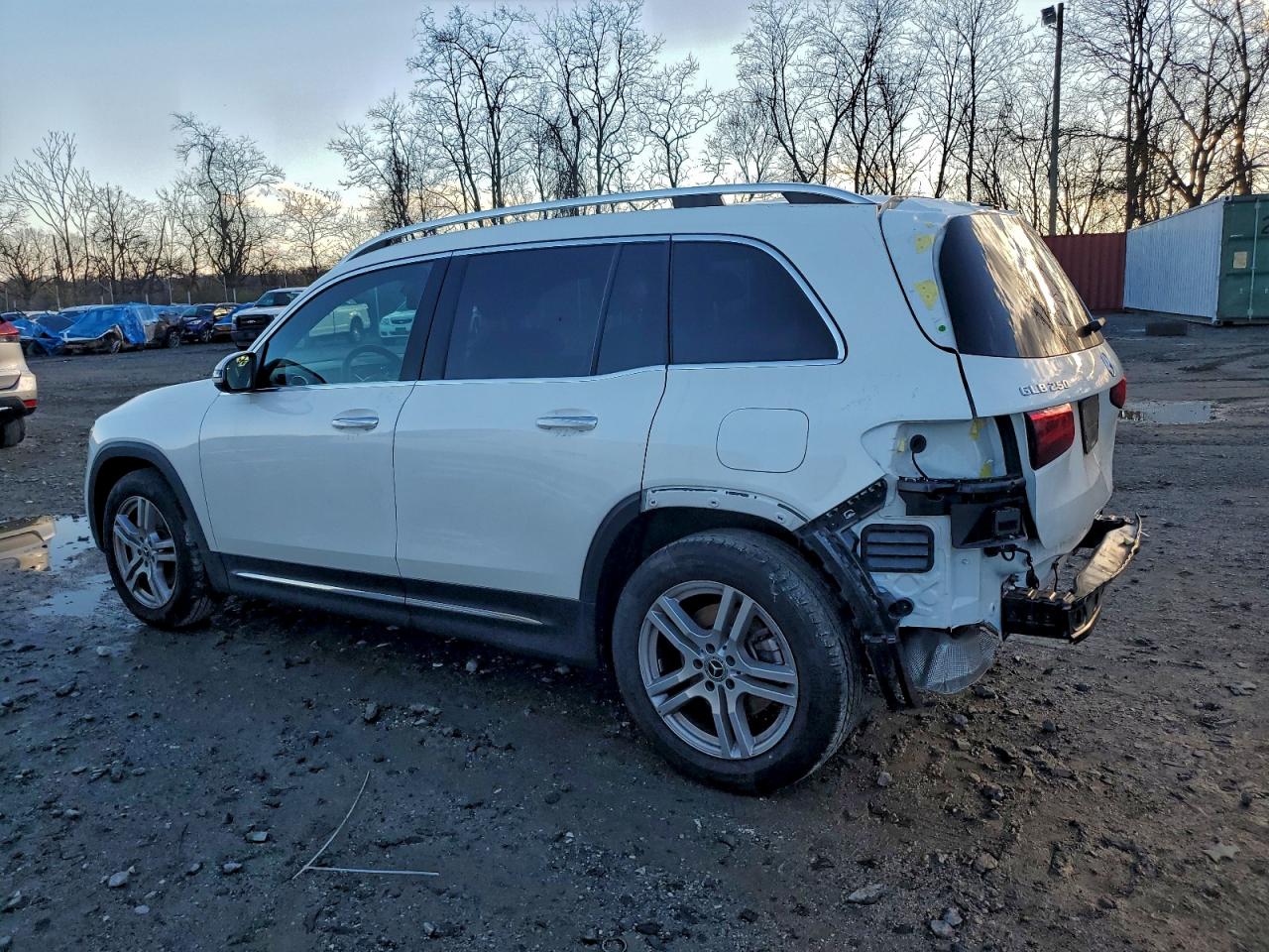 Фото: W1N4M4HB3PW264896