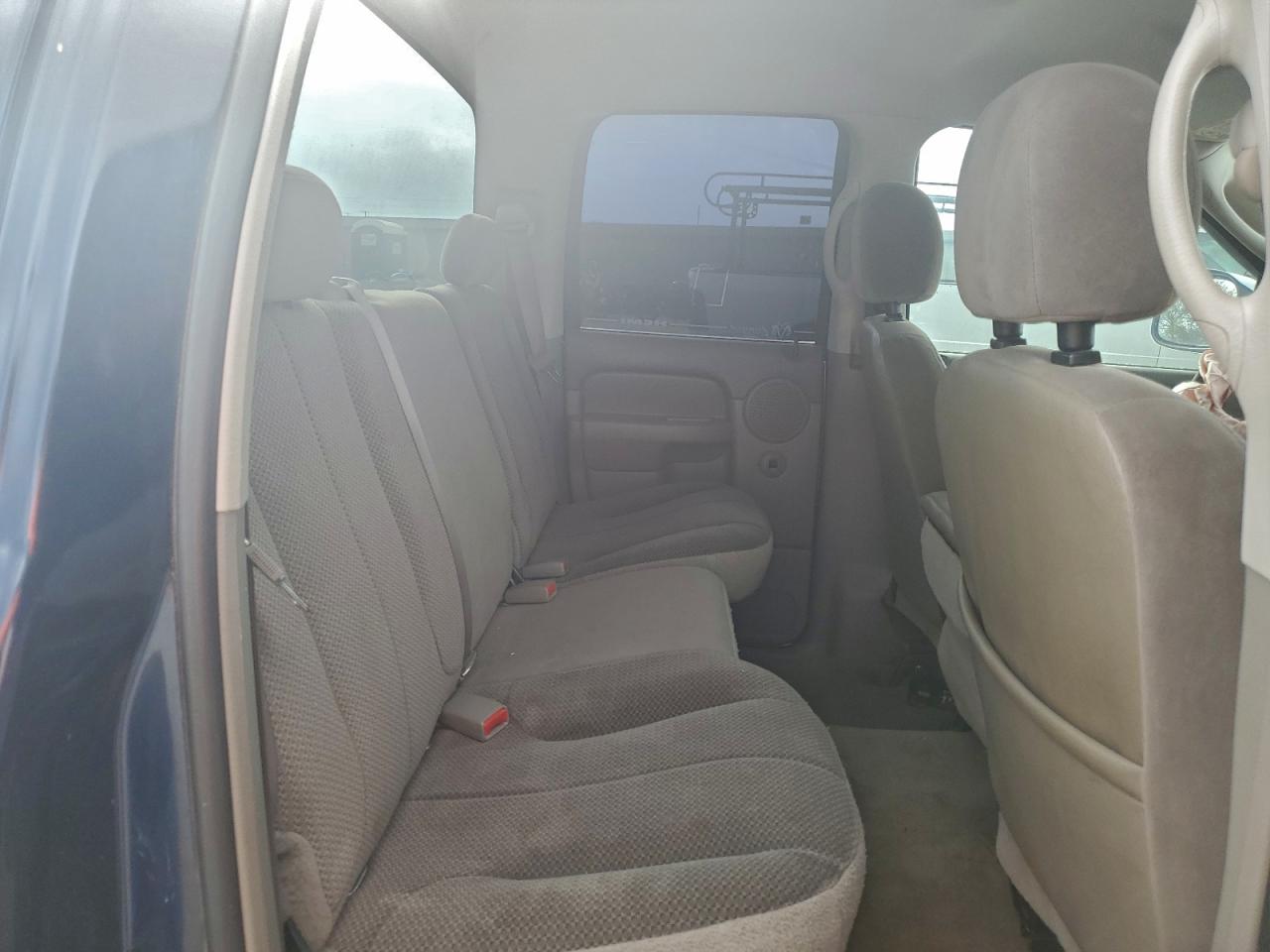 2004 Dodge Ram 1500 St VIN: 1D7HA18D04S762998 Lot: 93645555