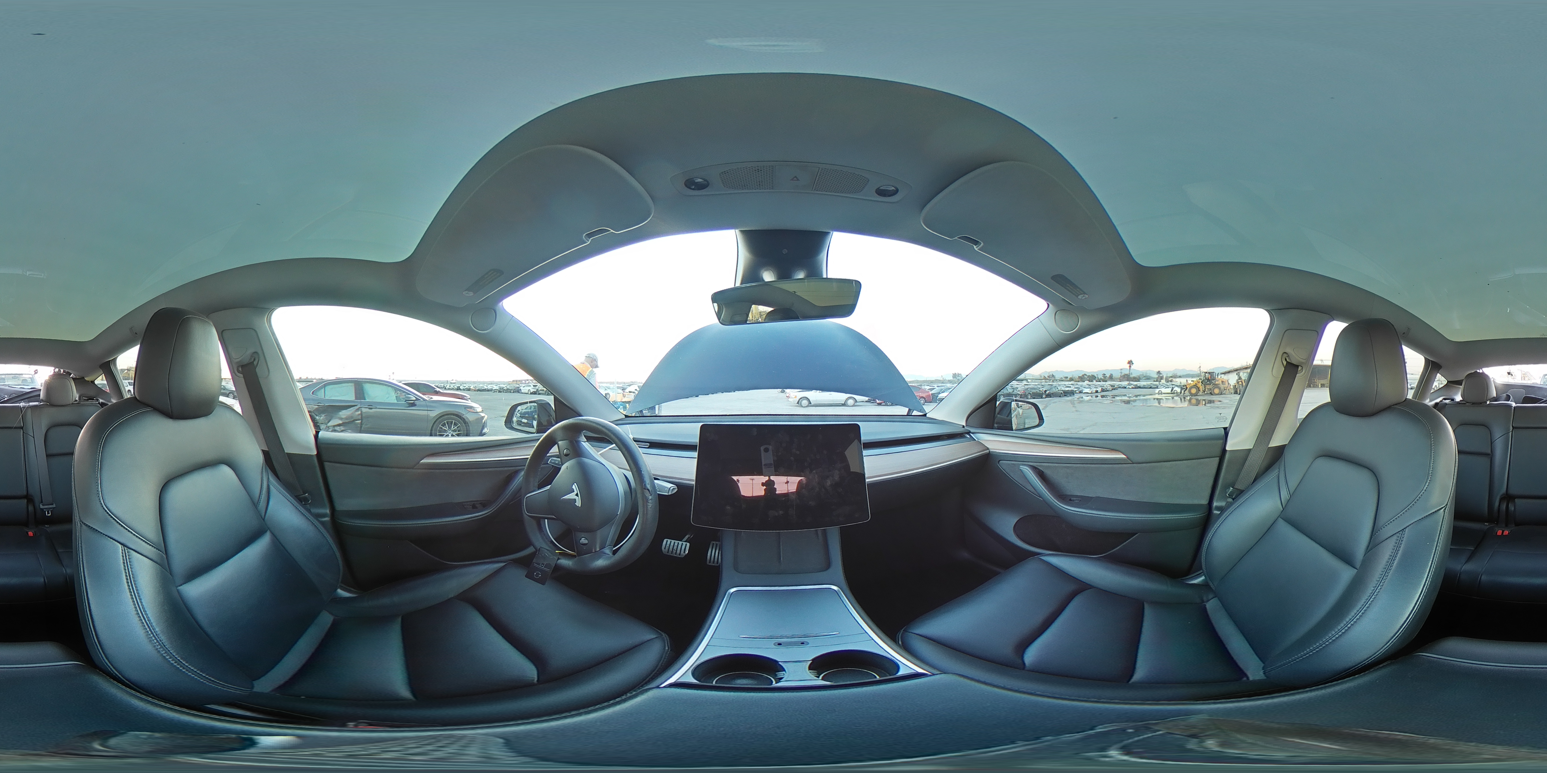 2022 Tesla Model Y VIN: 7SAYGDEF2NF573559 Lot: 94558645