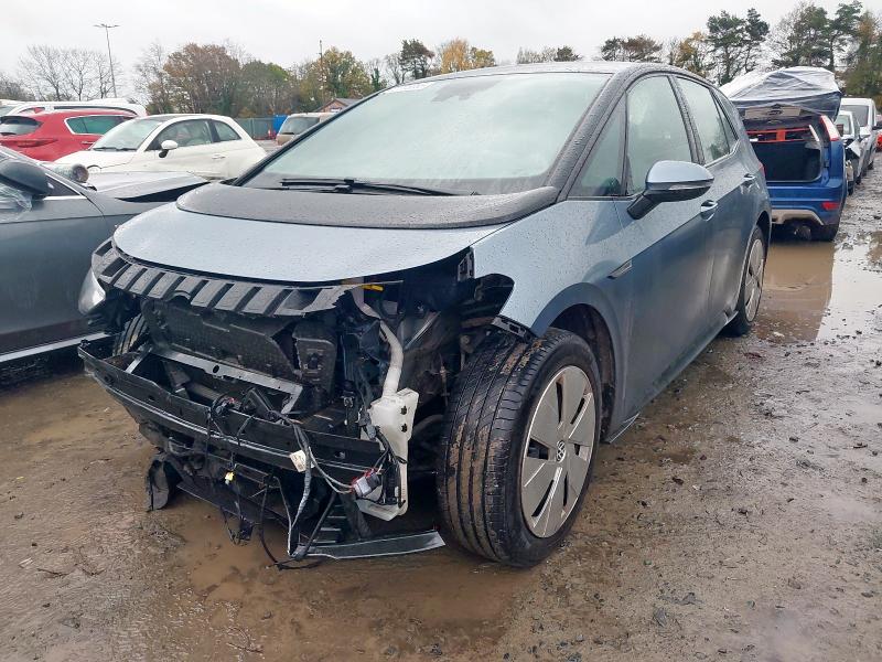 2021 VOLKSWAGEN ID.3 150KW LIFE PRO PERFORMANCE 58KWH 5DR AUTO for sale at Copart WOLVERHAMPTON