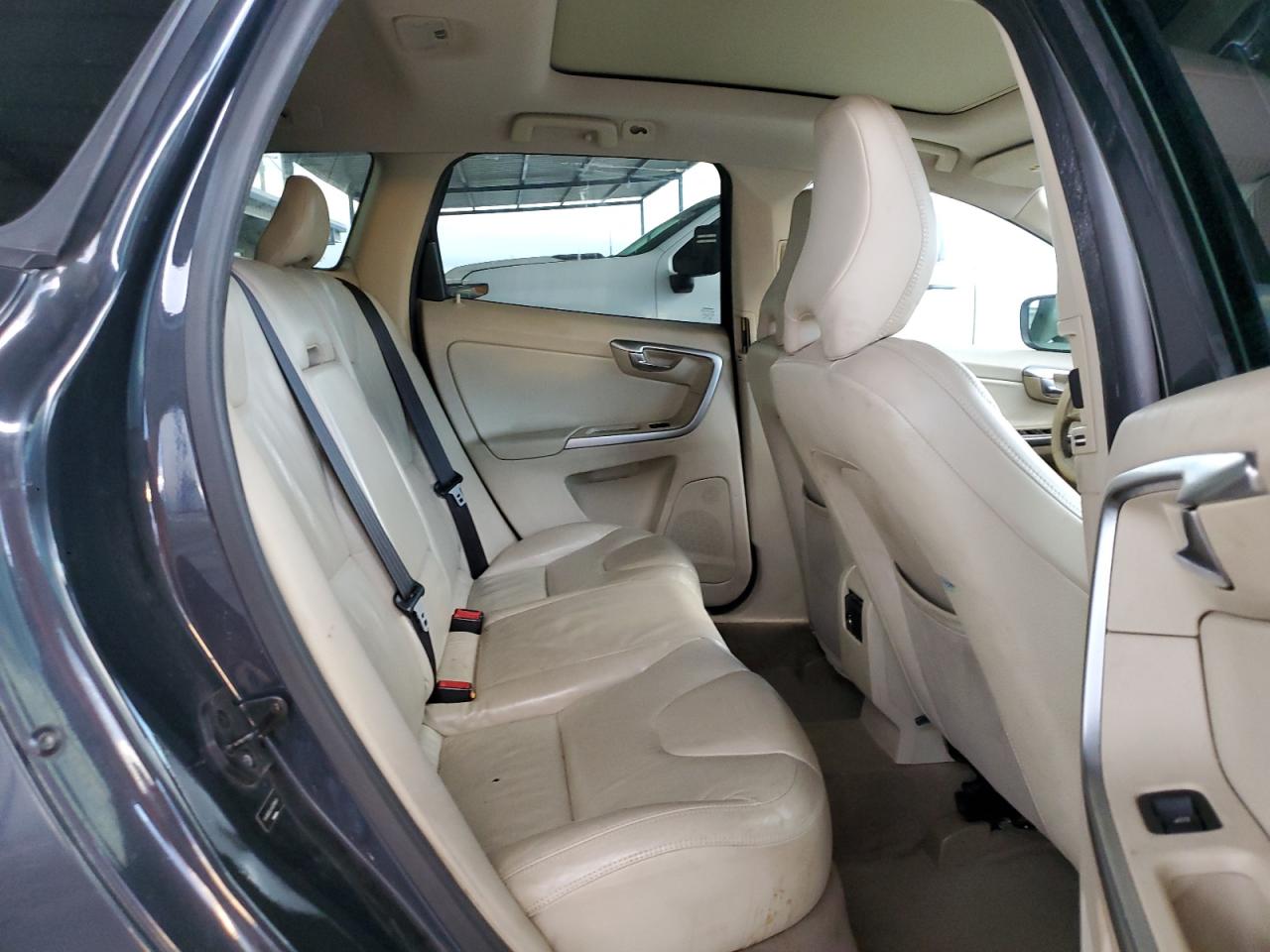 2010 Volvo Xc60 3.2 VIN: YV4960DL0A2099643 Lot: 93102395