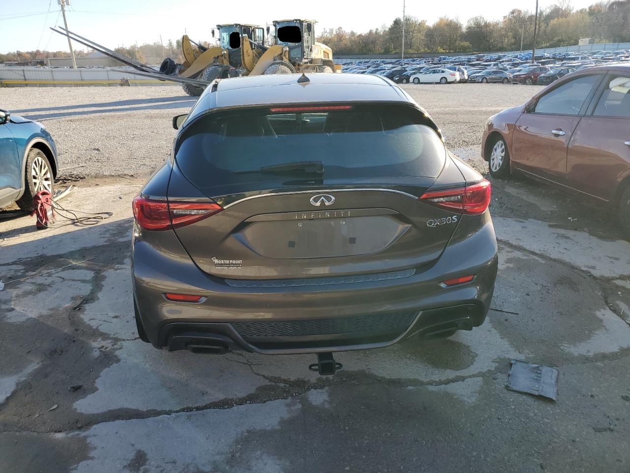 2017 Infiniti Qx30 Base VIN: SJKCH5CP0HA019243 Lot: 92017085