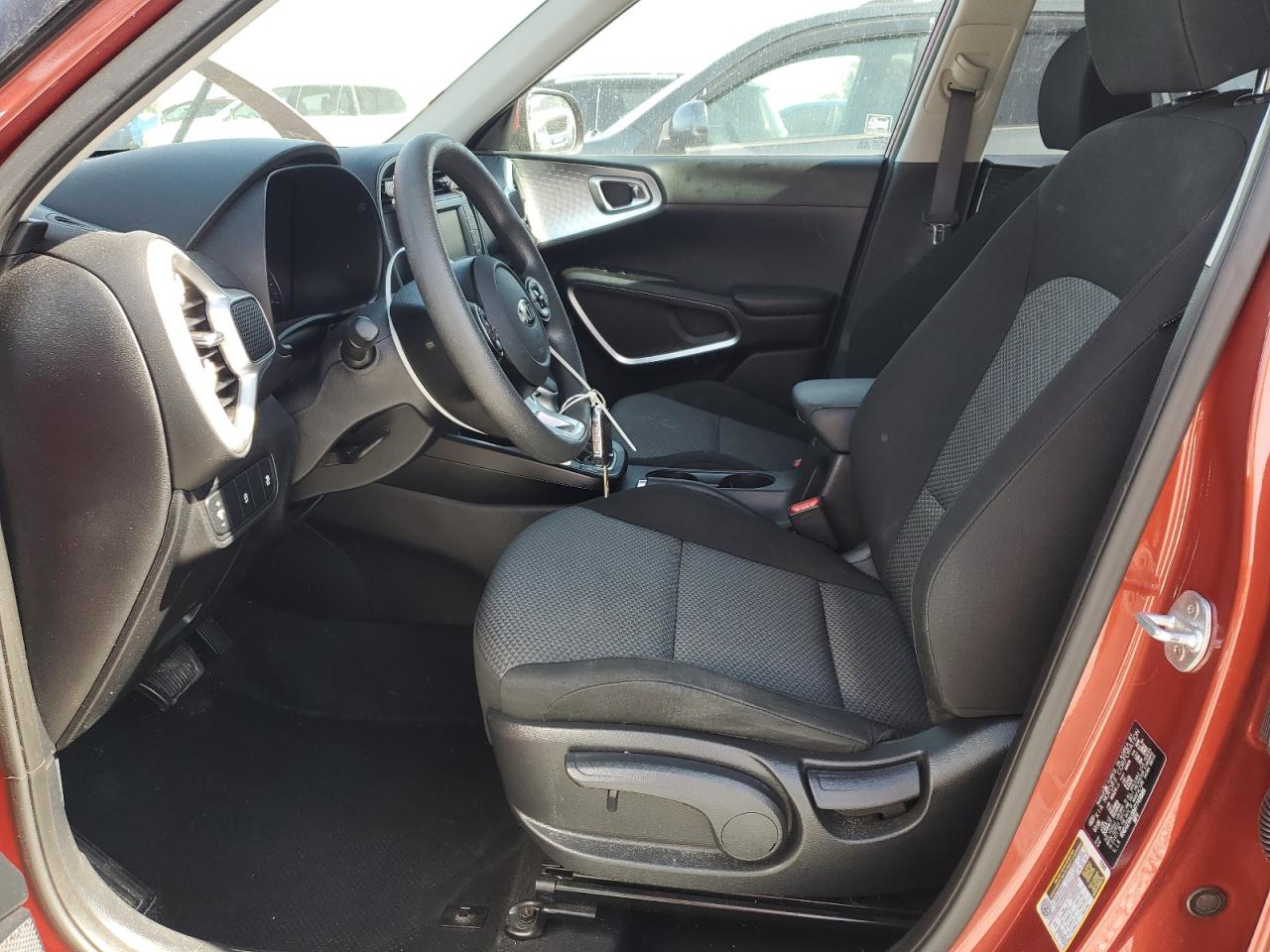 2021 Kia Soul Lx VIN: KNDJ23AUXM7749886 Lot: 92368775