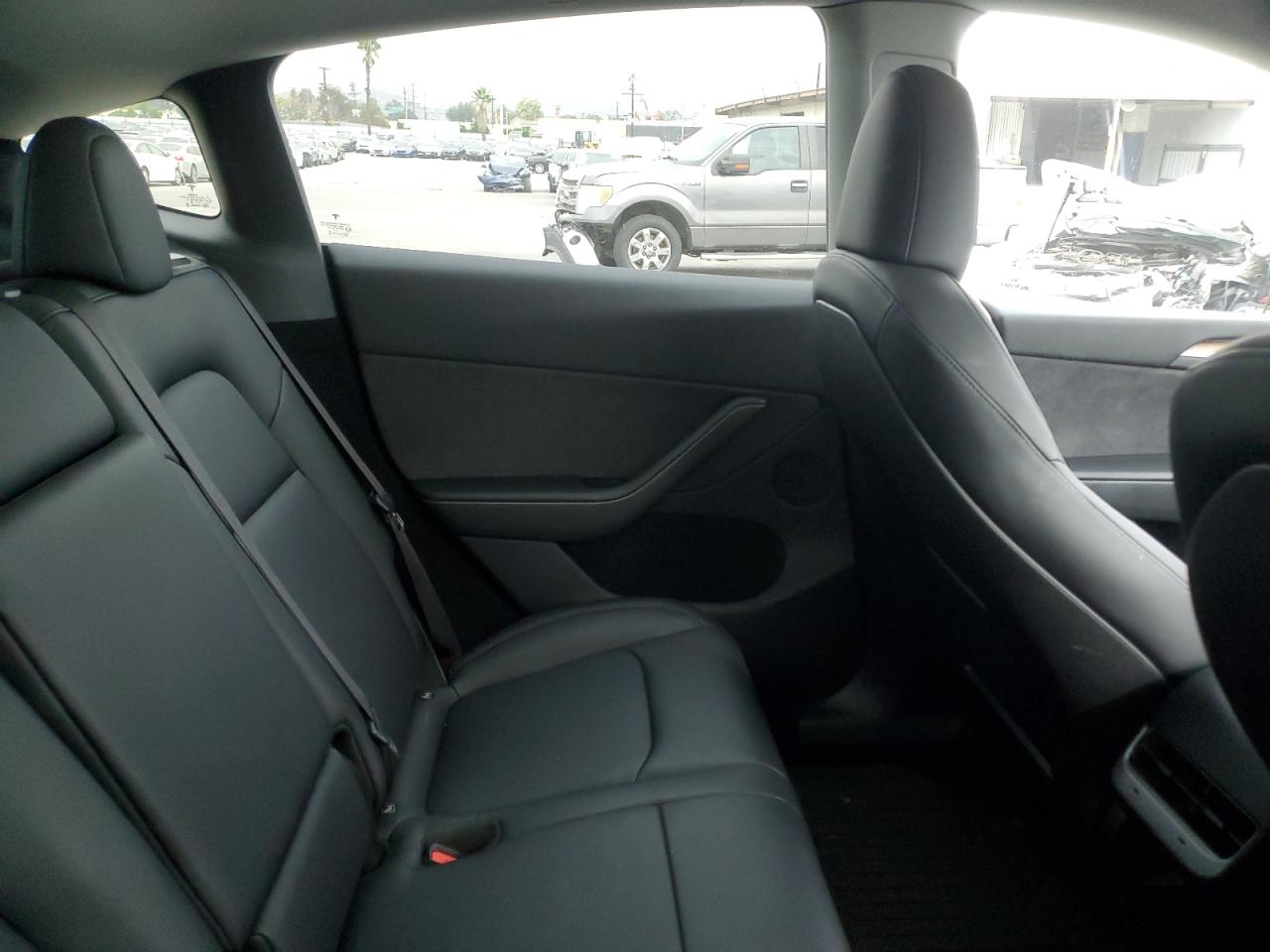 2023 Tesla Model Y VIN: 7SAYGDEE4PA155852 Lot: 92383815