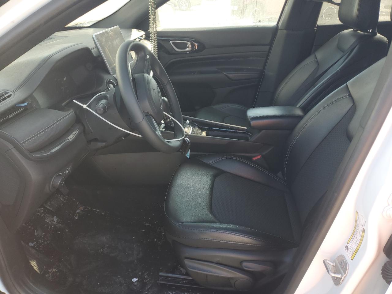 2024 Jeep Compass Latitude VIN: 3C4NJDBN3RT600188 Lot: 92307725