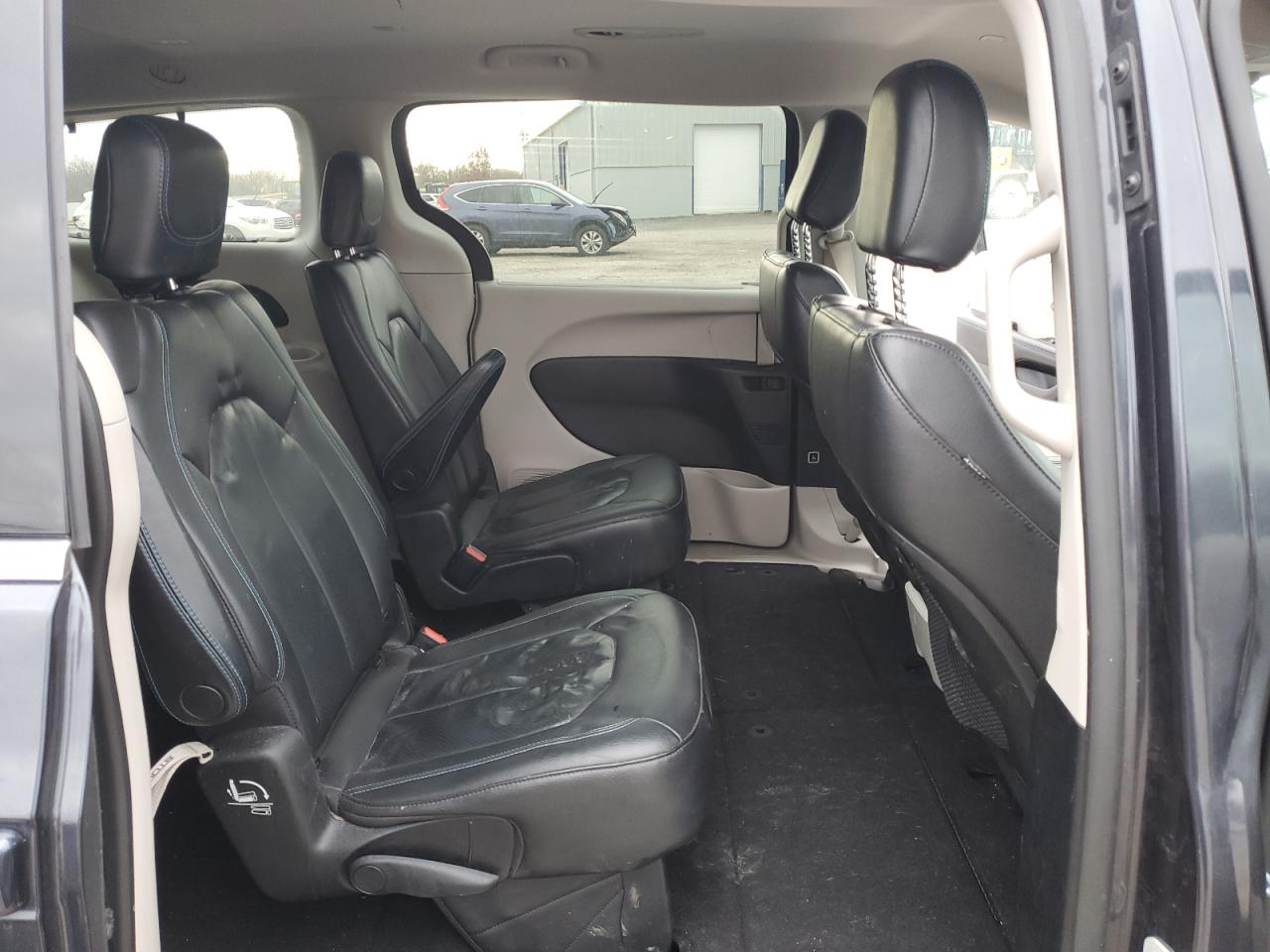 2021 Chrysler Pacifica Touring L VIN: 2C4RC1BG8MR524183 Lot: 93062905