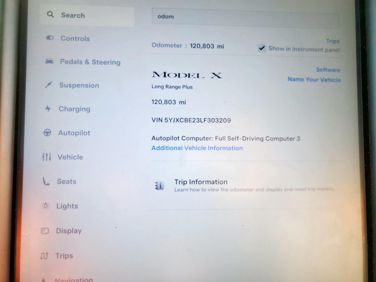 2020 Tesla Model X VIN: 5YJXCBE23LF303209 Lot: 90436115