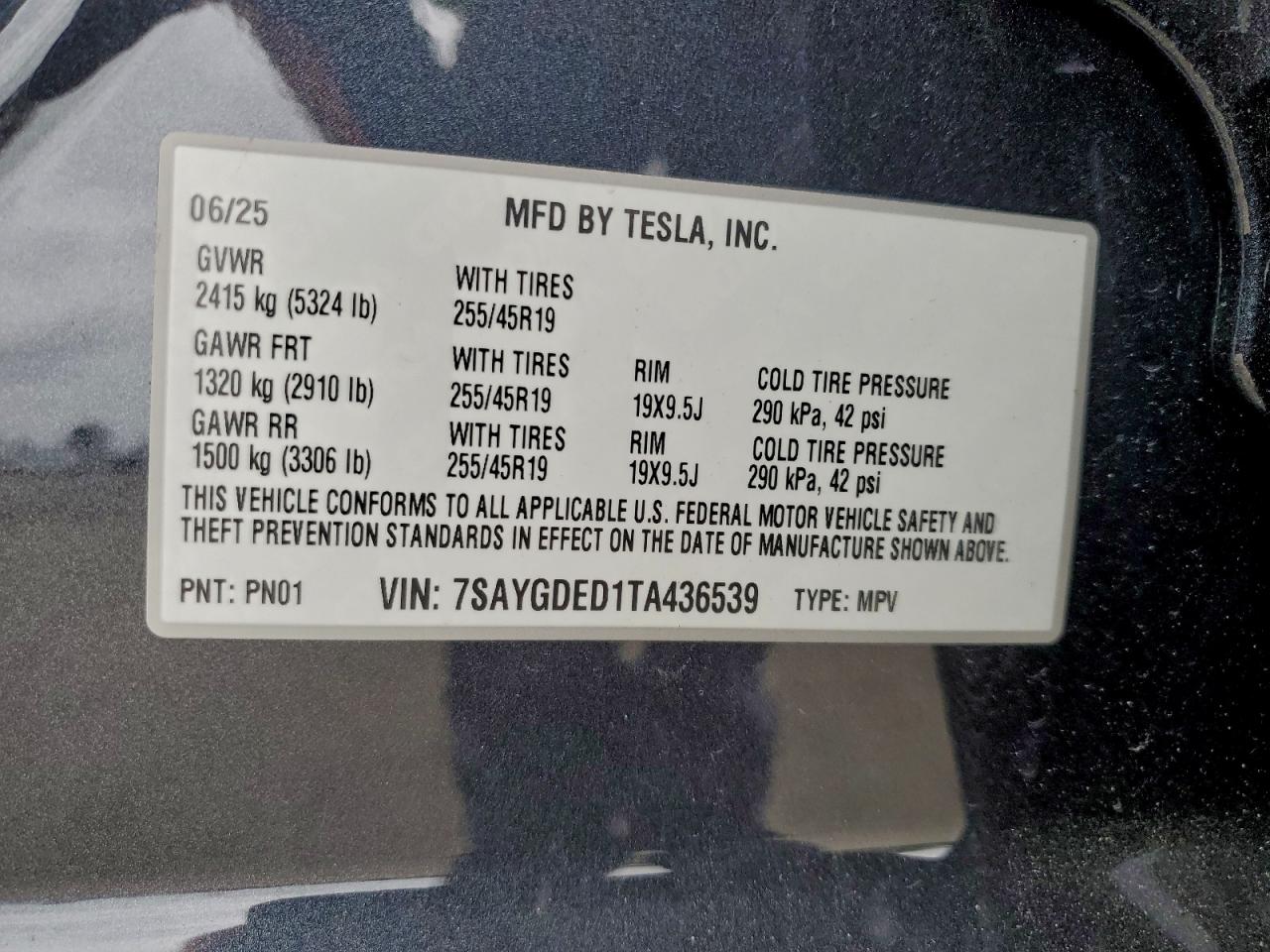2026 Tesla Model Y VIN: 7SAYGDED1TA436539 Lot: 93946475