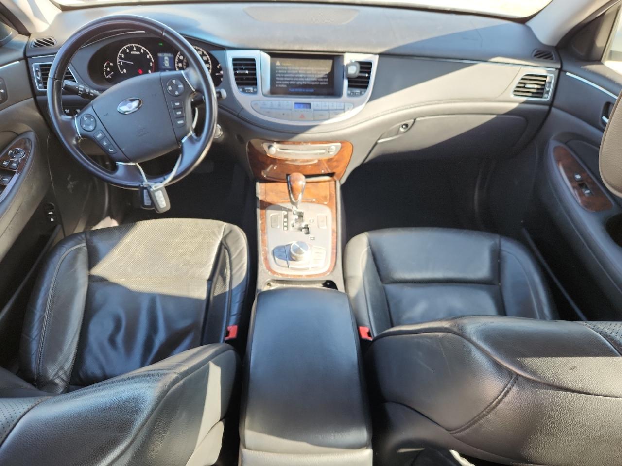 2009 Hyundai Genesis 3.8L VIN: KMHGC46E79U036673 Lot: 92220475