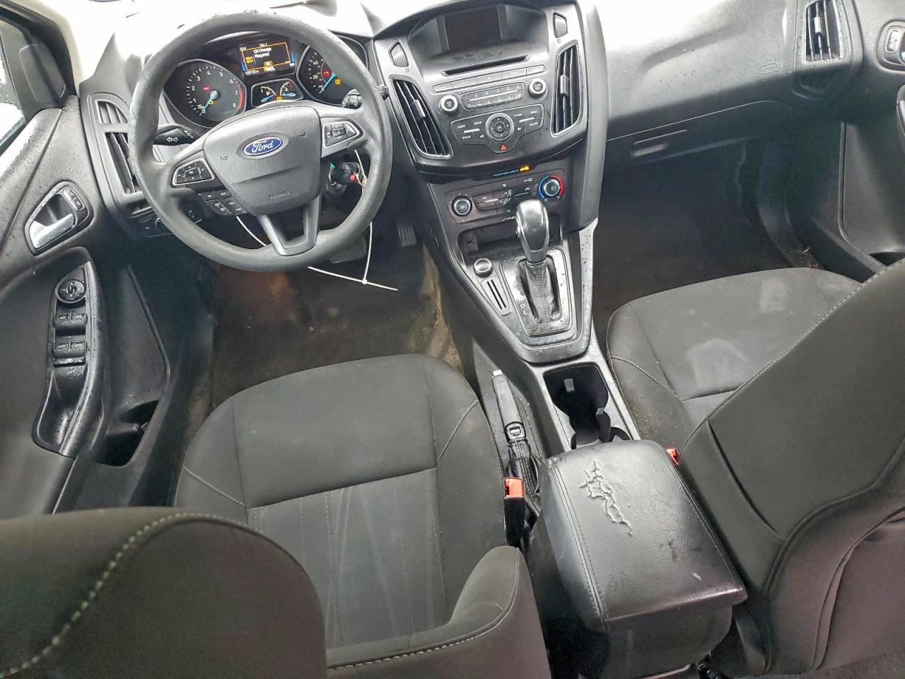 2017 Ford Focus Se VIN: 1FADP3K21HL232569 Lot: 94303965