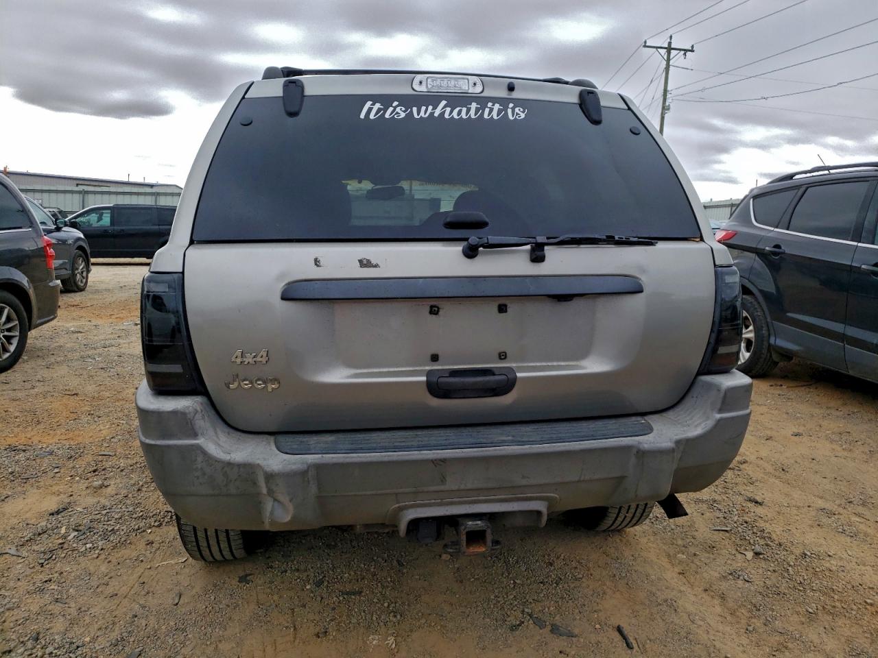 2000 Jeep Grand Cherokee Laredo VIN: 1J4GW48S0YC322734 Lot: 94291065