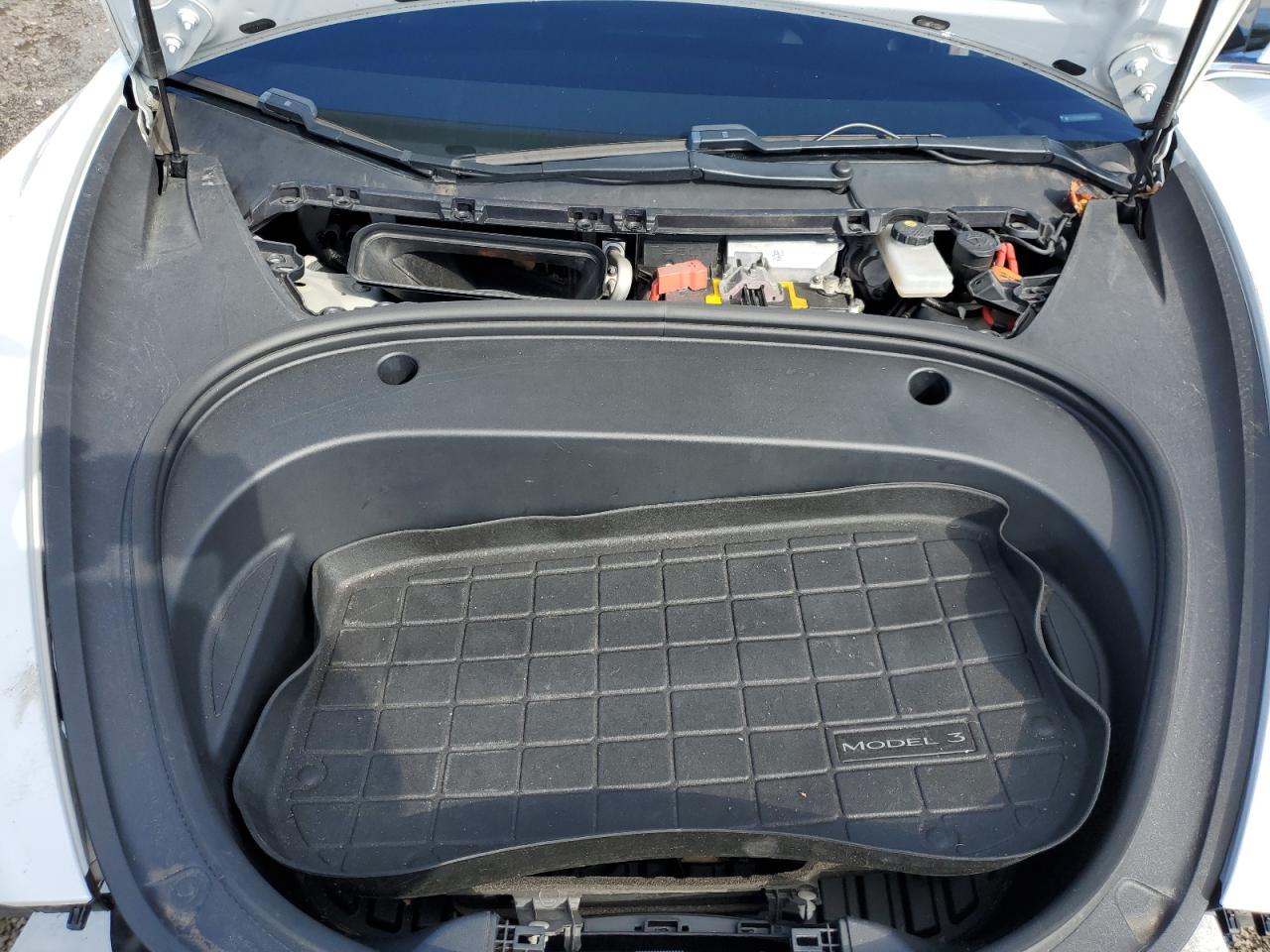 2019 Tesla Model 3 VIN: 5YJ3E1EB8KF493364 Lot: 91424825