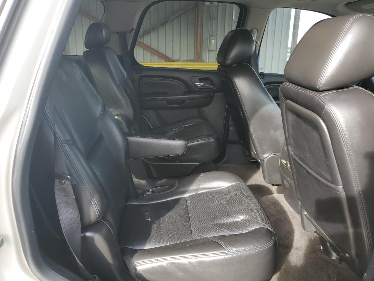 2010 GMC Yukon Denali VIN: 1GKUKEEF4AR224931 Lot: 92301945