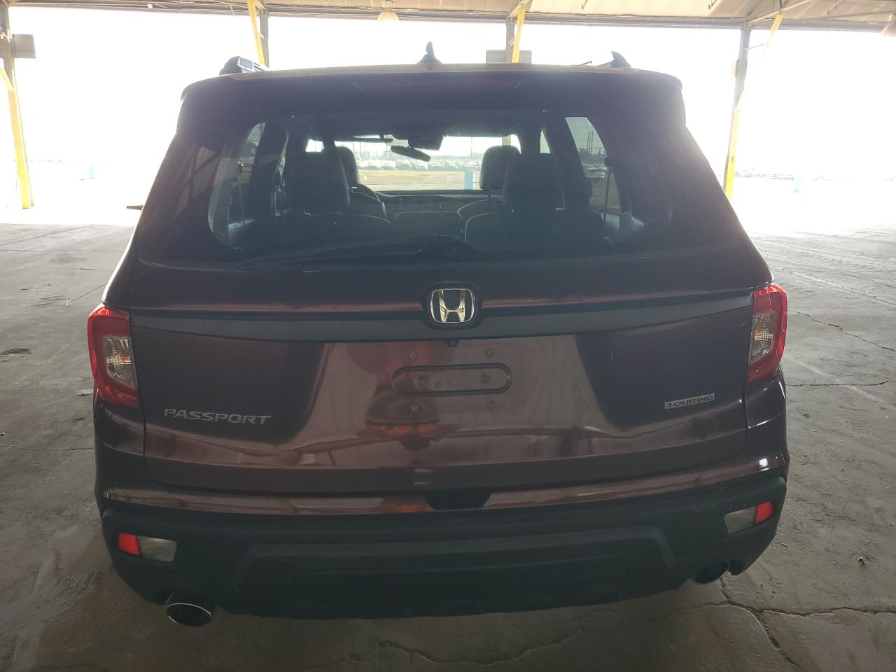 2019 Honda Passport Touring VIN: 5FNYF7H98KB002659 Lot: 92264155